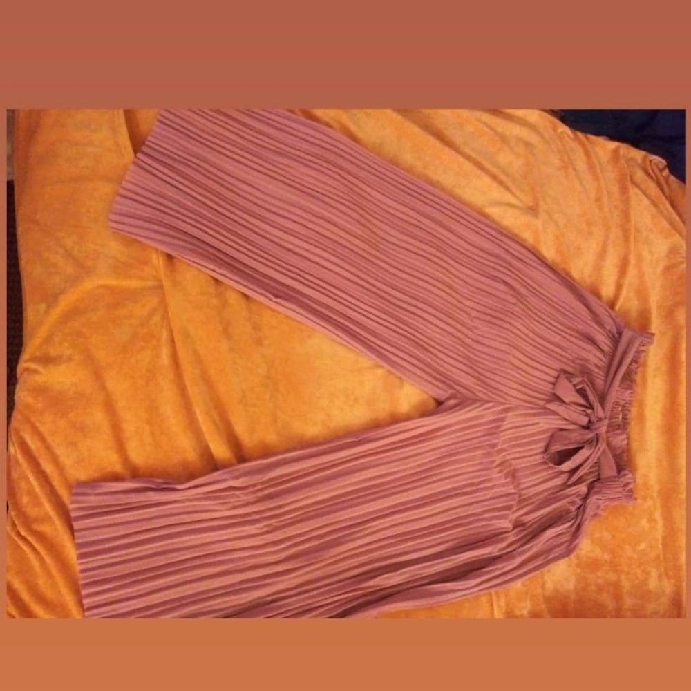 Wide Leg/Flare Pants